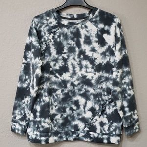 Tye Die Sweater